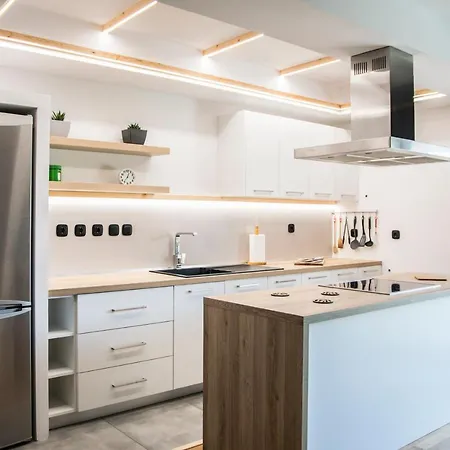 Apartment Modern *